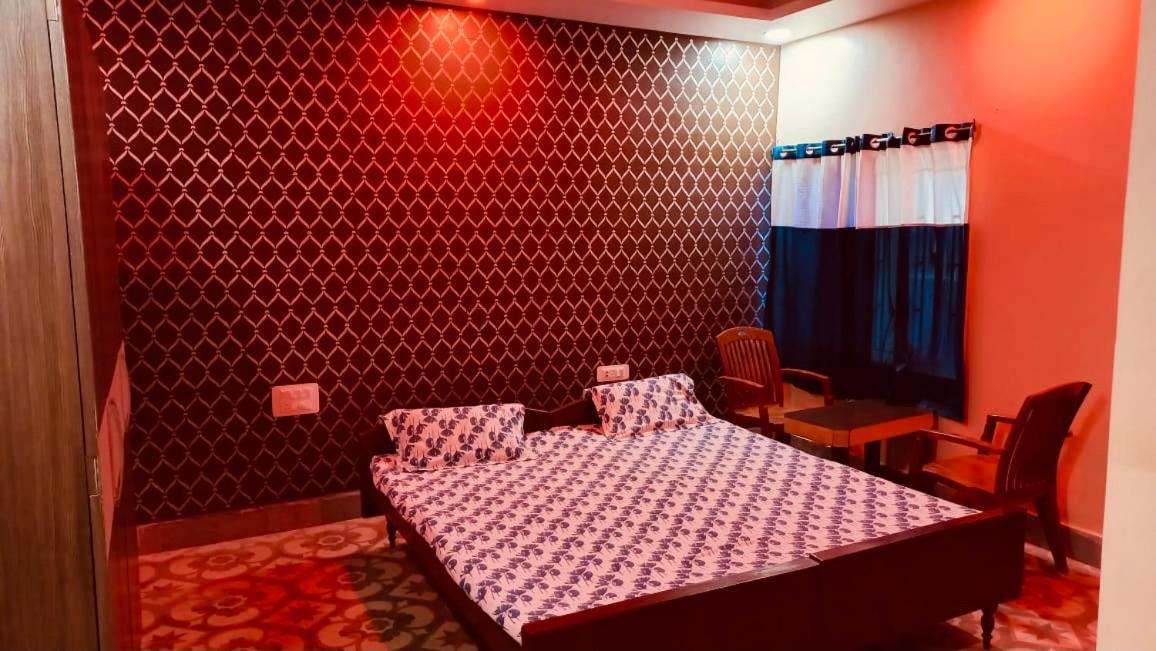 Hotel Nishi Balasore エクステリア 写真